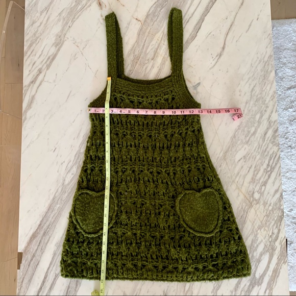 ✨LAST CHANCE 💚Lux Army Green Sweater Tank Acrylic Wool Heart Pockets Small - Picture 3 of 6